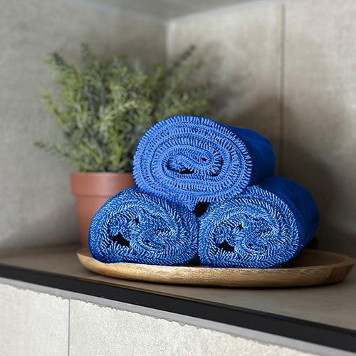 IntenseDry – Ultimate mikropluošto džiovinimo rankšluostis Tamsiai mėlyna